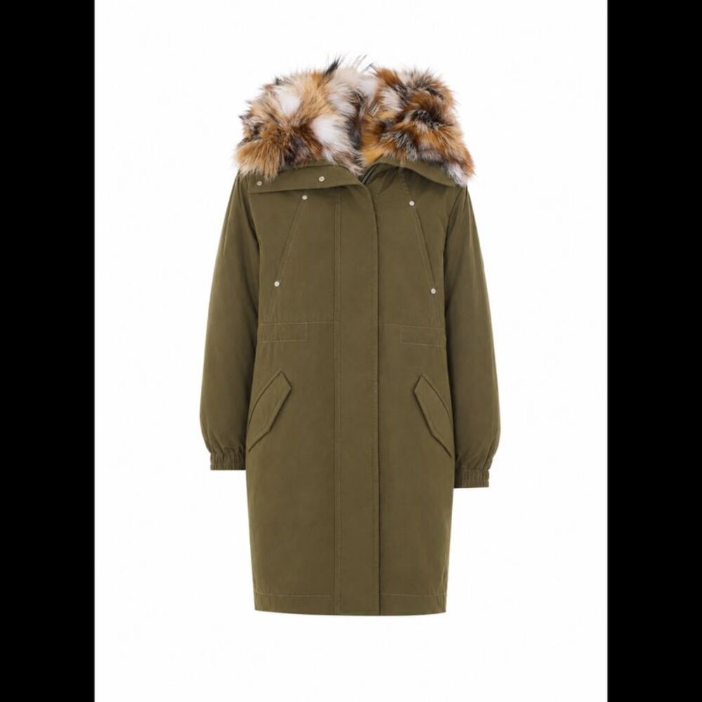 Moose Knuckles Women Pioneer Fur Parka